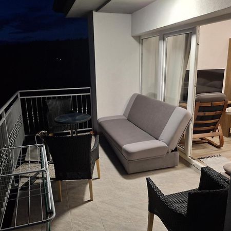Apartma Med Oljkami - Portorose Esterno foto